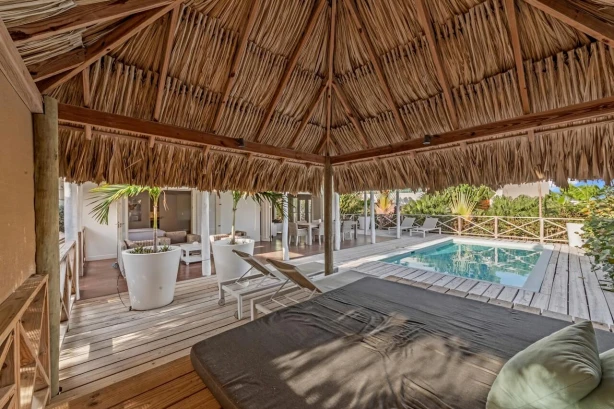 The Pink Lotus Curacao Vakantiehuizen