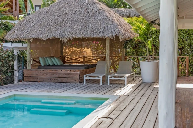 The Pink Lotus Curacao Vakantiehuizen