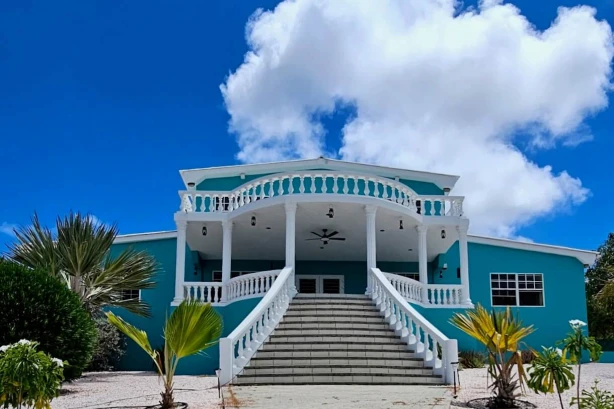 Vakantiehuis Vakantiehuis Curaçao voor grote groepen | Villa Turquoise