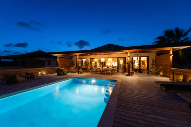 Villa Grand Vista Regal(4-12p) Curacao Vakantiehuizen