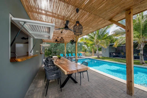 Villa Maria- Luxe vakantiehuis Curacao Vakantiehuizen