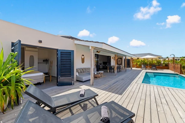 Vakantievilla in Jan Thiel. Zeezicht & Zwembad - Curacao Vakantiehuizen