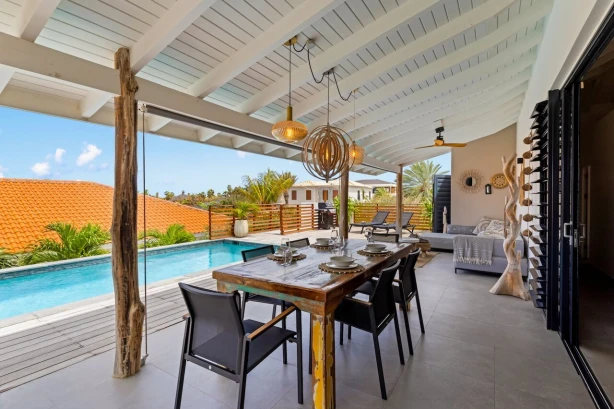 BB-Tropical Sea Sight - Villa in Jan Thiel Curacao Vakantiehuizen