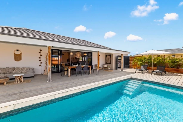 BB-Tropical Sea Sight - Villa in Jan Thiel Curacao Vakantiehuizen