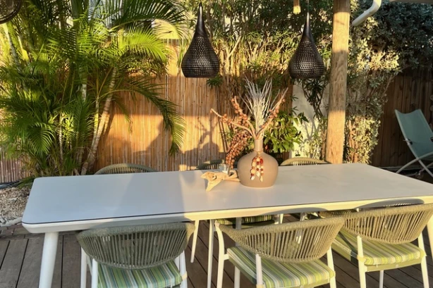 22- Villa Joya-Marbella Estate; Vakantievilla huren Jan Thiel Curaçao op beveiligd resort voor 2-5 personen Curacao Vakantiehuizen