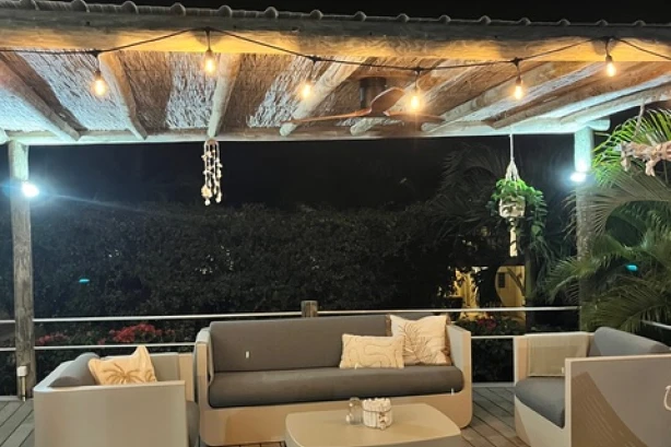 22- Villa Joya-Marbella Estate; Vakantievilla huren Jan Thiel Curaçao op beveiligd resort voor 2-5 personen Curacao Vakantiehuizen